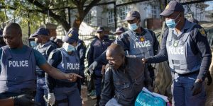 SAFRICA-POLITICS-REFUGEES-EVICTION